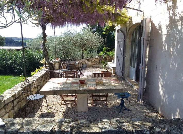 Chambre d’hôte pour 2 personnes, avec piscine ainsi que terrasse et jardin en Ardèche - 4