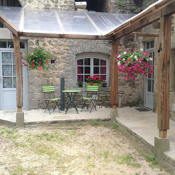 Chambre d’hôte pour 3 personnes, avec jardin dans le Jura - 2