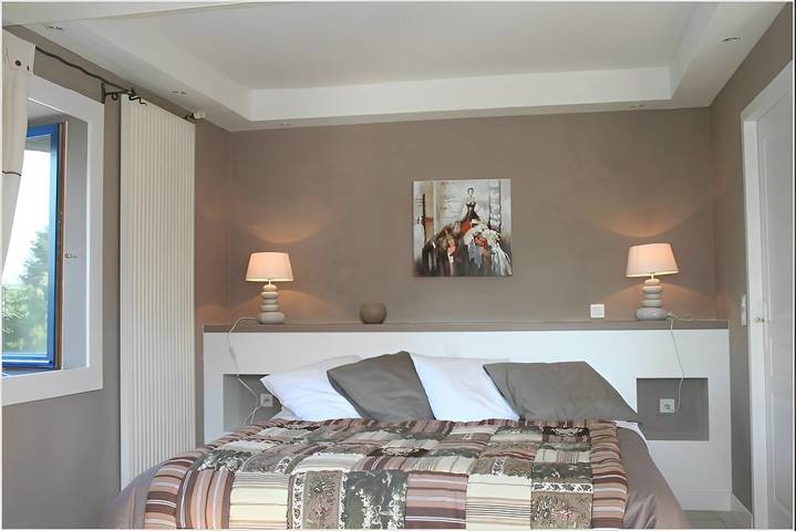 Chambre d’hôte pour 2 personnes, avec jardin dans le Jura - 2