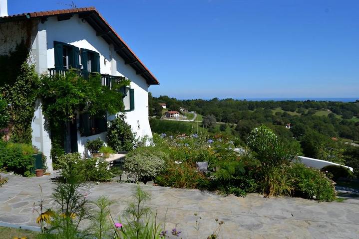Chambre d’hôte pour 2 personnes, avec jardin au Pays basque
