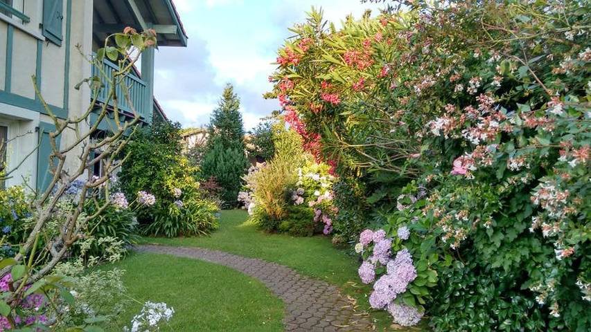 Chambre d’hôte pour 2 personnes, avec jardin au Pays basque