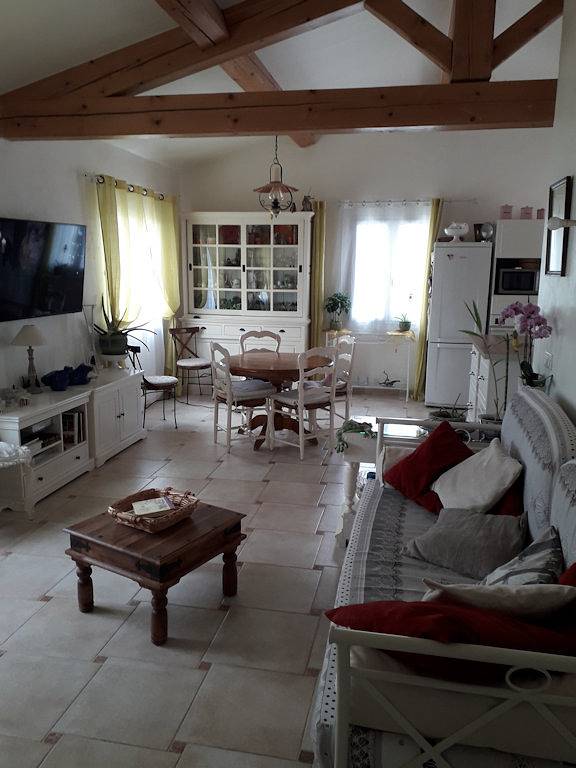 Chambre d’hôte pour 2 personnes, avec jardin, animaux acceptés dans le Var - 2