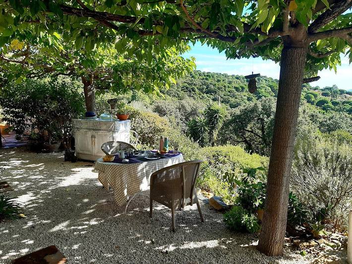 Chambre d’hôte pour 4 personnes, avec jardin, animaux acceptés dans le Var - 2