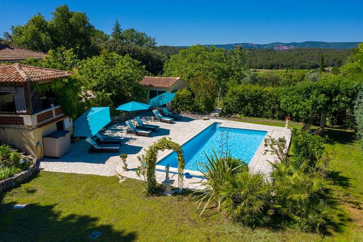 Chambre d’hôte pour 2 personnes, avec piscine et jardin dans le Var - 2