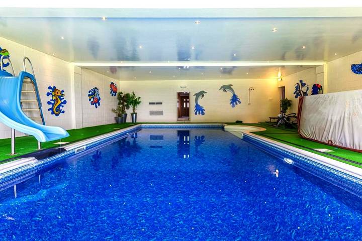 Maison d’hôte pour 3 personnes, avec sauna et jardin ainsi que jacuzzi et piscine dans Écosse