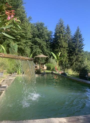 Chambre d’hôte pour 2 personnes, avec jardin dans l' Aveyron
