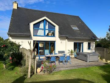Chambre d’hôte pour 2 personnes, avec jacuzzi ainsi que jardin et piscine en Bretagne