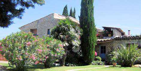 Chambre d’hôte pour 2 personnes, avec piscine et jardin dans la Drôme