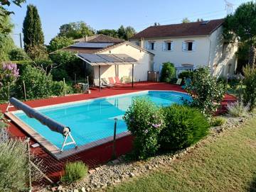 Chambre d’hôte pour 12 personnes, avec piscine et jardin dans la Drôme
