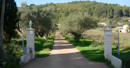 Chambre d’hôte pour 2 personnes, avec jardin et piscine, animaux acceptés dans le Var