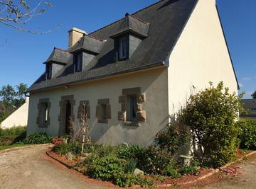 Chambre d’hôte pour 4 personnes, avec jardin en Bretagne