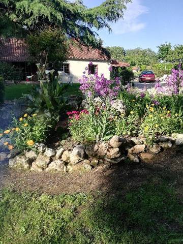 Chambre d’hôte pour 4 personnes, avec jardin en Dordogne